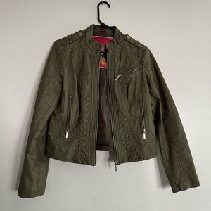 Medium faux leather jacket